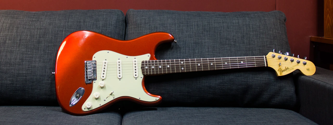 Fender Stratocaster Custom Shop 20th Aniversary Masterbuilt (2007, Y.Shiskov), Amber Metallic