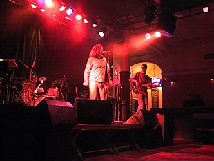 Kelkka performing live